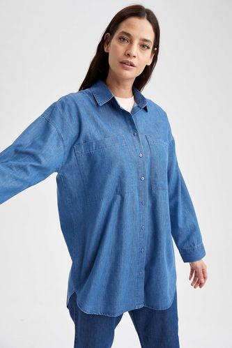 Tunique en jean coupe décontractée à col chemise