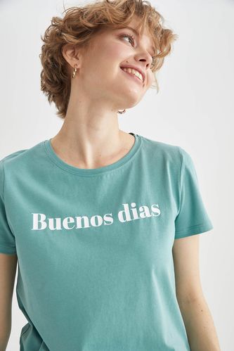 Short-Sleeved Regular Fit C-Neck Buenos Dias T-Shirt