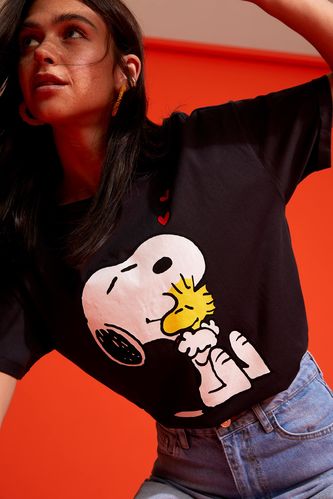 T-shirt oversize à manches courtes sous licence Snoopy