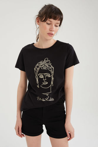 T-shirt imprimé à col rond et femme