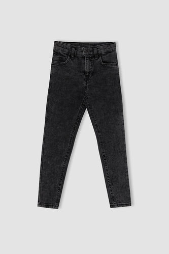 Pantalon en jean coupe skinny pour garçon