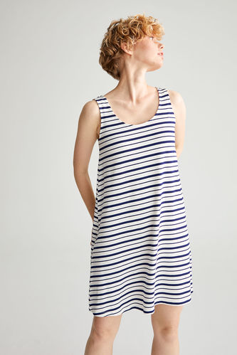 Relaxed Fit Striped Sleeveless Midi Dress