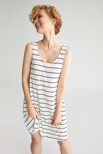 Relaxed Fit Striped Sleeveless Midi Dress