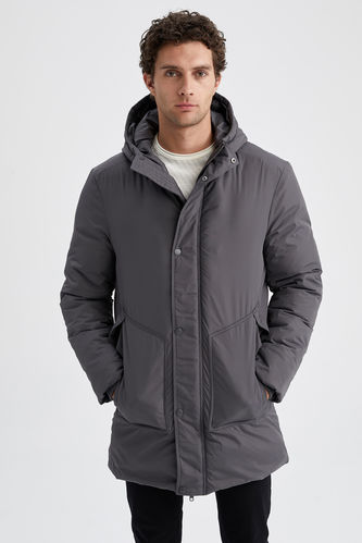 Oversize Fit Hooded Warmtech Waterproof Thick Puffer Jacket