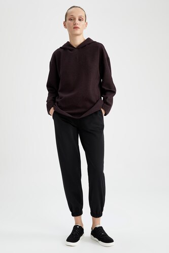Kadın Siyah Jogger Fıt İnce Sweatshirt Kumaşı Pantolon