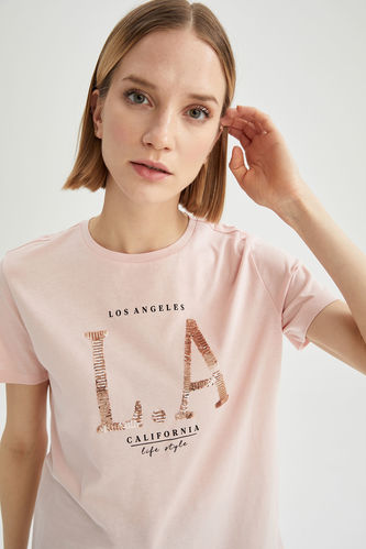 Трикотажна футболка темно рожевого кольору з коротким рукавом