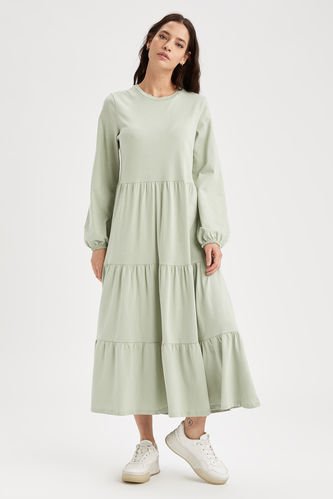 Modest- Relaxed Fit Long Sleeve Maxi Dress