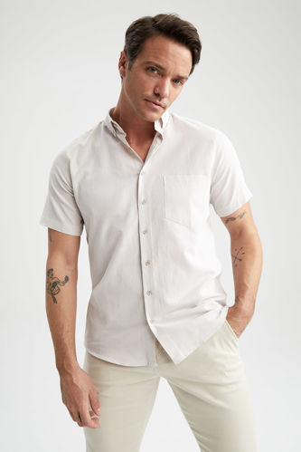 Slim Fit Polo Neck Textured Short Sleeve Shirt
