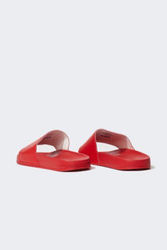 Red cheap band slippers