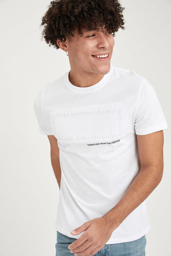 T-shirt ajusté à manches courtes et col rond imprimé