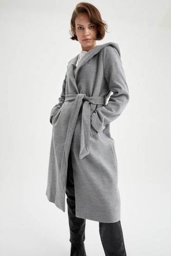 Manteau cachet à capuche avec ceinture et col châle