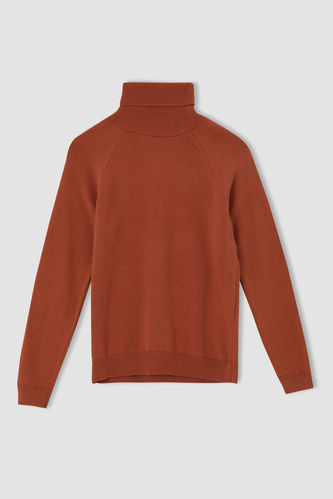 Трикотажний пуловер темно-оранжевого кольору