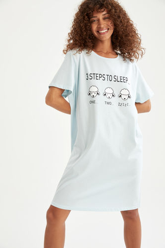 Relaxed Fit Printed Short Sleeve Crew Neck Nightdress