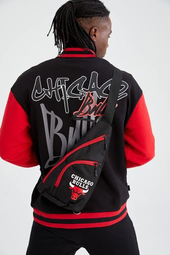 NBA Chicago Bulls Licensed Chest Bag