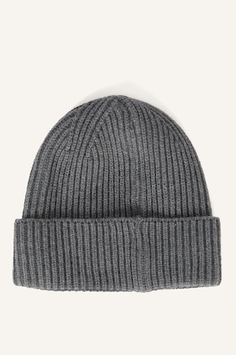 Man Woven Label Beanie