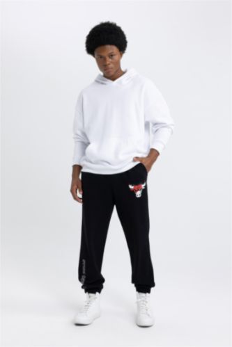 MAN Black DeFactoFit NBA Chicago Bulls Oversize Fit Jogger Sweatpants