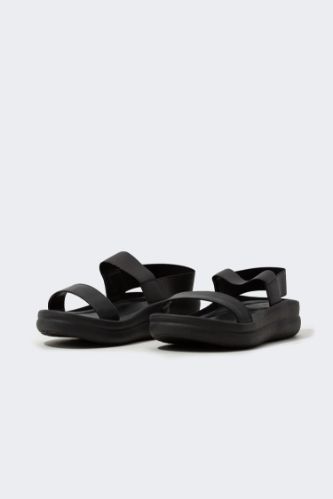 Black WOMAN Sandals 2042071 | DeFacto