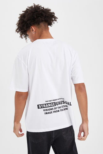 Oversized Fit Text Printed Short Sleeve Crew Neck T-Shirt