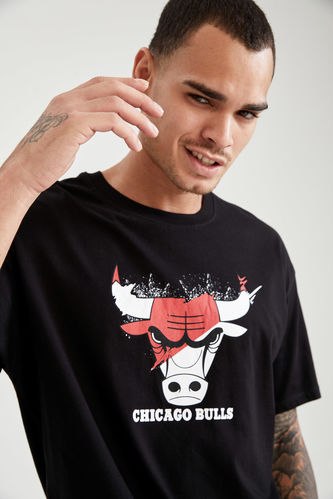 NBA Chicago Bulls Lisanslı Oversize Fit Bisiklet Yaka Kısa Kollu Tişört