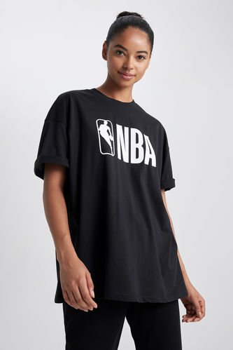 Oversize Fit NBA Lisanslı Kısa Kollu Tişört