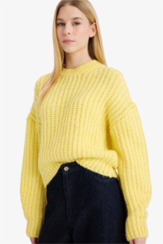 WOMAN Light Yellow Oversize Fit Pullover