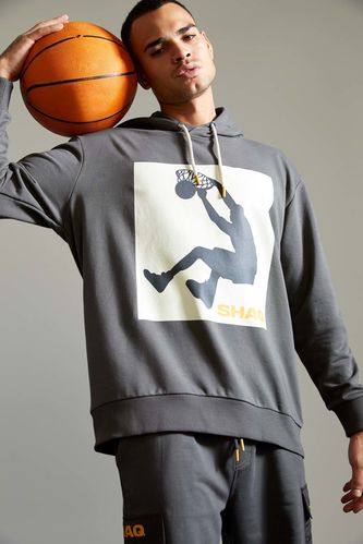 Shaquille O'Neal Lisanslı Oversize Fit Kapüşonlu Sırt Baskılı Sweatshirt