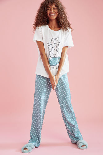 Printed Short Sleeve T-Shirt And Trousers Pyjamas Set