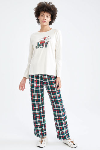 Fall in Love Regular Fit Yılbaşı Temalı Snoopy Lisanslı Uzun Kollu Pamuklu Pijama Takım
