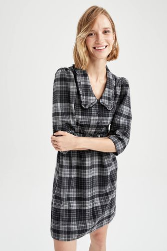 Relax Fit Short Sleeve Flannel Mini Dress