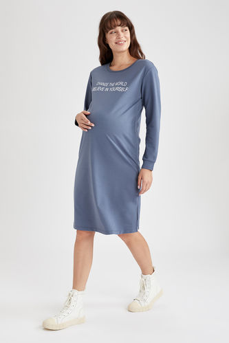 Text Printed Crew Neck Long Sleeved Maternity Dress