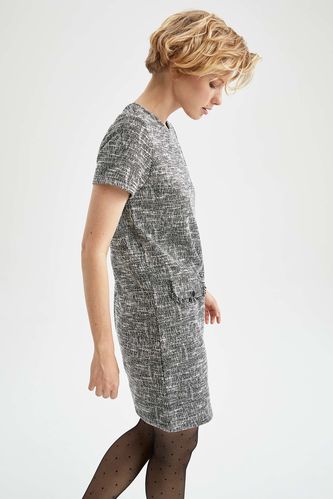 Short Sleeve Knitted Midi Dress