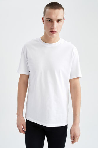 White MAN Regular Fit Crew Neck Short Sleeve T-Shirt 2446189 | DeFacto