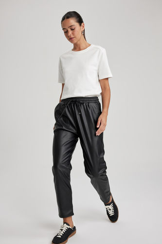 jogger With Pockets Faux Leather Trousers