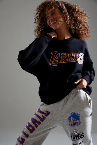 Defacto Fit Oversize Fit NBA Los Angeles Lakers Lisanslı İçi Yumuşak Tüylü Sweatshirt