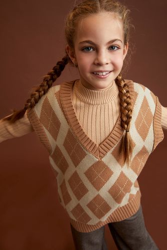 Girl Regular Fit V Neck Sleeveless Sweater