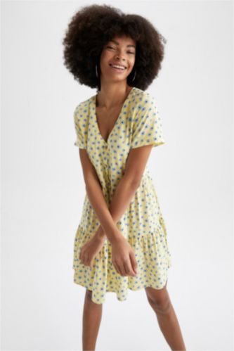 FEMME Jaune Mini robe tissée à manches courtes imprimée à col en V et en A