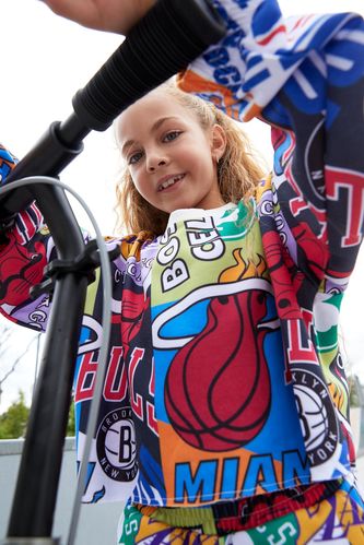 Kız Çocuk NBA Lisanslı Bisiklet Yaka Crop Sweatshirt