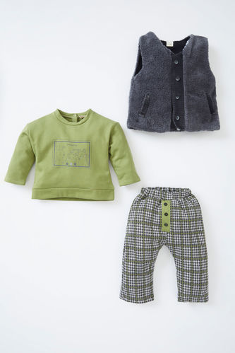 Baby Boy T-Shirt Plush Vest and Square Patterned Trousers Set