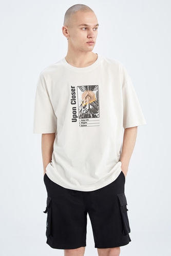Oversize Fit Crew Neck Photo Printed Short Sleeve T-Shirt