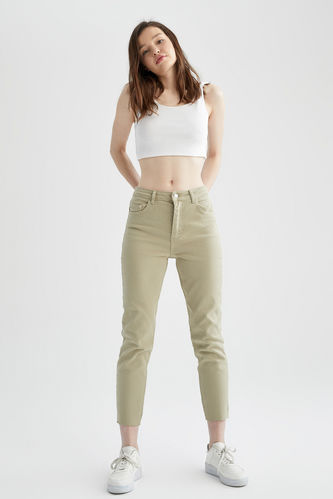 Mom Fit High Waisted Crop Chinos