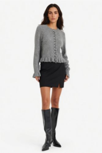 Kadın Siyah A Kesim Normal Bel Basic Düz Yırtmaçlı Siyah Mini Etek