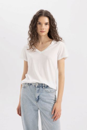 Regular Fit V Yaka Basic Düz Kısa Kollu Tişört