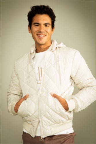 Ecru Man Slim Fit Puffer Jacket 2559141 | DeFacto