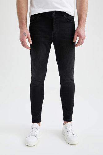 Carrot Fit Ankle Jeans