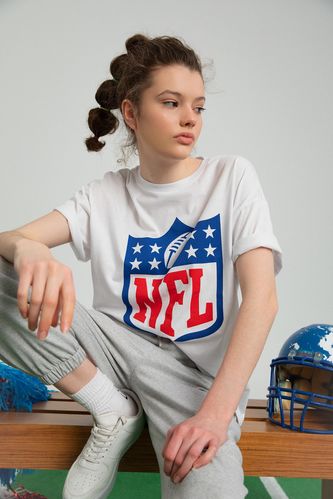 Oversize Fit Short Sleeve NFL Shield Printed T-Shirt