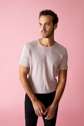 Modern Fit T-Shirt aus Baumwolle