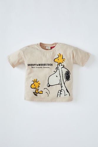 Regular Fit Crew Neck Short Sleeve Snoopy Printed T-Shirt