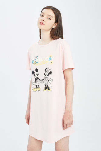 Fall In Love Disney Mickey and Minnie Regular Fit Nightgown