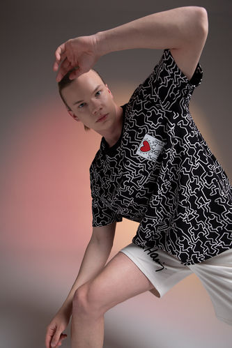 Oversized Short Sleeve Keith Haring Print T-Shirt