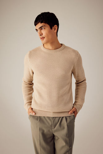 Пуловер приталеного крою з круглим вирізом для чоловіків